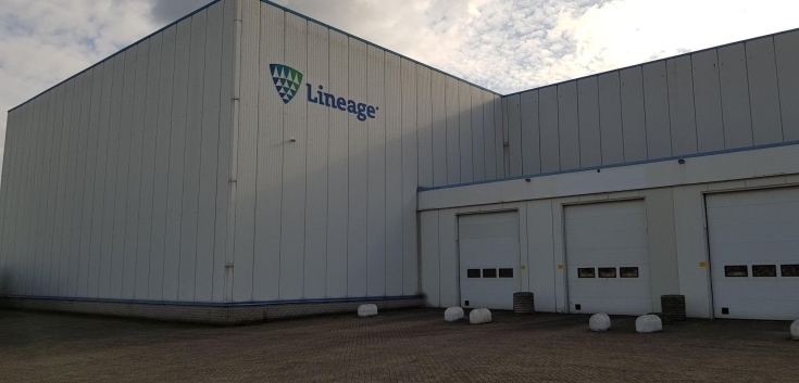 Lineage cold storage facility in Hoogerheide, Netherlands with cross-docking, transloading and integrated logistics capabilities.