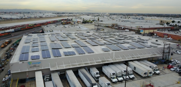 Front exterior of Lineage’s Vernon 4 warehouse near the Port of LA