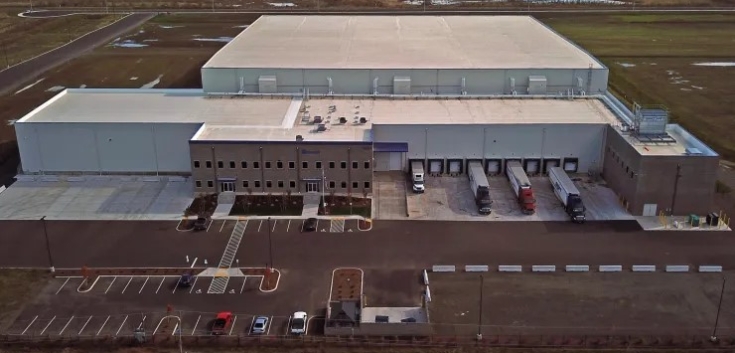 Salem Henningsen cold storage warehouse faility photo