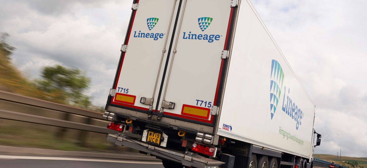 Last mile delivery accounts for over 40% of total cold chain logistics costs, so investing in a supply chain partner like Lineage Logistics, with 420 temperature-controlled warehouses and hundreds of HGV drivers around the world, is so important for your business.