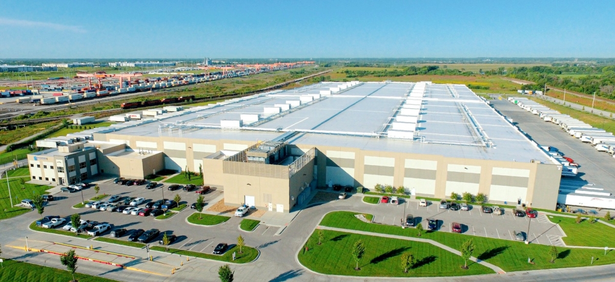 An aerial view of ColdPoint Logistics cold storage warehouse in Kansas City