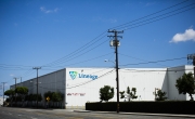 Exterior photo of Lineage's Vernon - Bandini facility