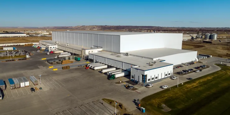Lineage temperature controlled warehousing facility image