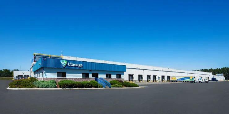 Exterior photo of Lineage's Woodland facility