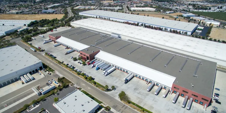 Luftaufnahme des Werks Lineage in Manteca