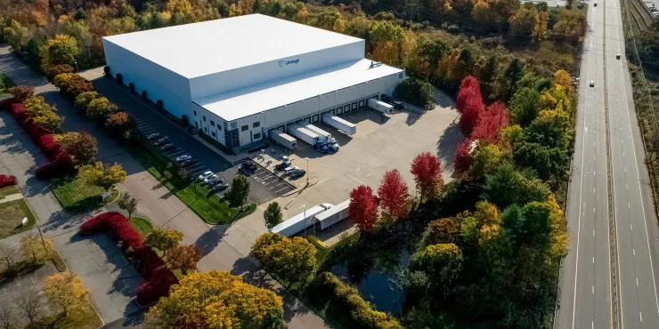 Lineage temperature controlled warehousing facility image