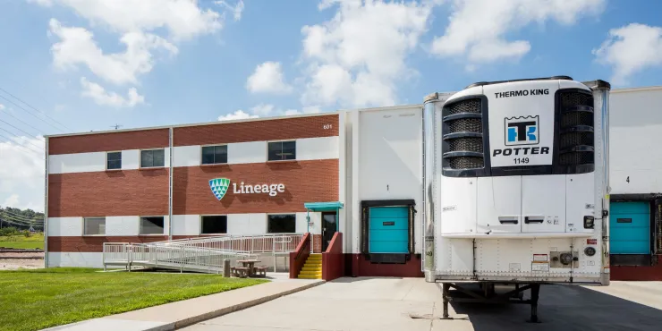 Exterior photo of Lineage's Denison facility