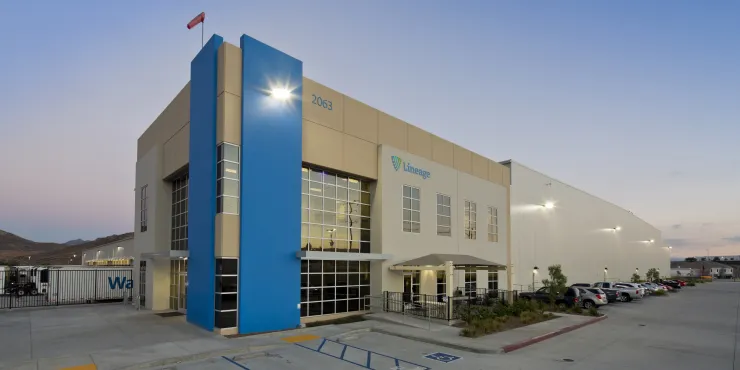 Lineage temperature controlled warehousing facility image