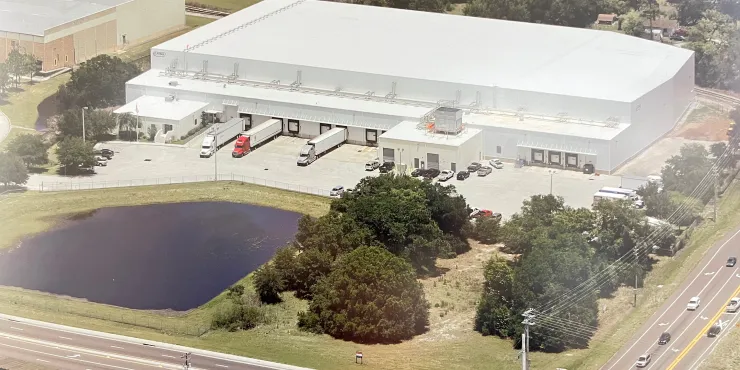 Lineage temperature controlled warehousing facility image
