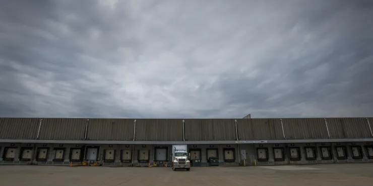 Exterior photo of Lineage's Chester -  Supply Chain facility