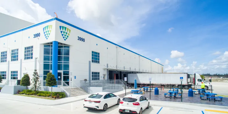 Lineage temperature controlled warehousing facility image
