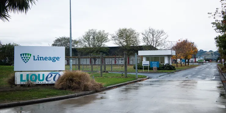 Immagine di un magazzino Lineage controllata Lineage