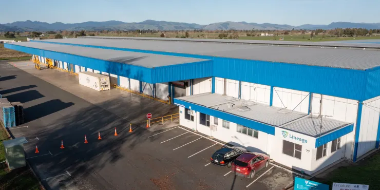 Lineage temperature controlled warehousing facility image