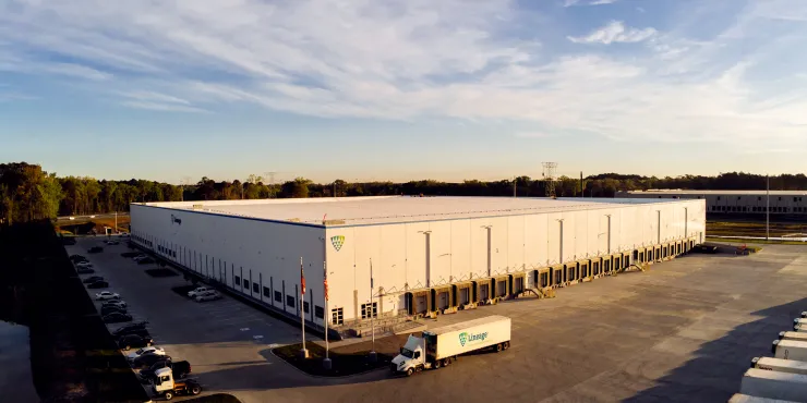 Lineage temperature controlled warehousing facility image