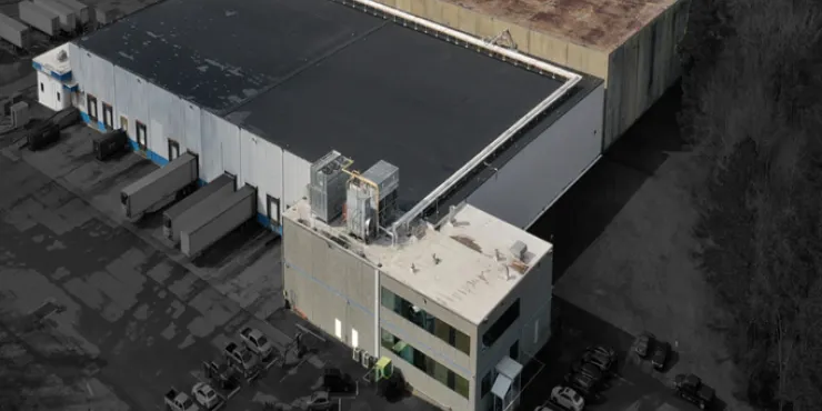 Bild einer temperaturgeregelten Lagerhalle Lineage