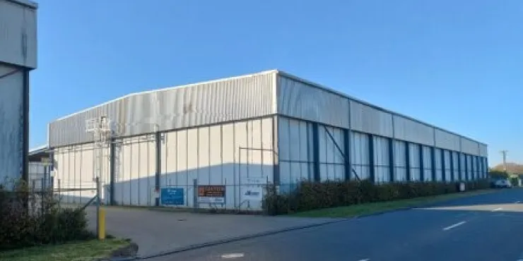 Bild einer temperaturgeregelten Lagerhalle Lineage