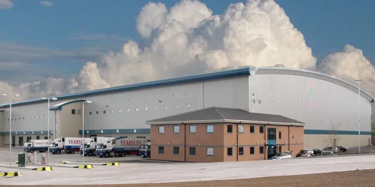 Exterior photo of Lineage's Seaham facility