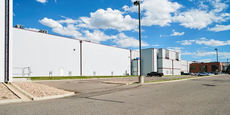 Foto dell'esterno dello stabilimento Lineage a Henderson