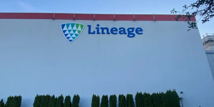 Immagine di un magazzino Lineage controllata Lineage