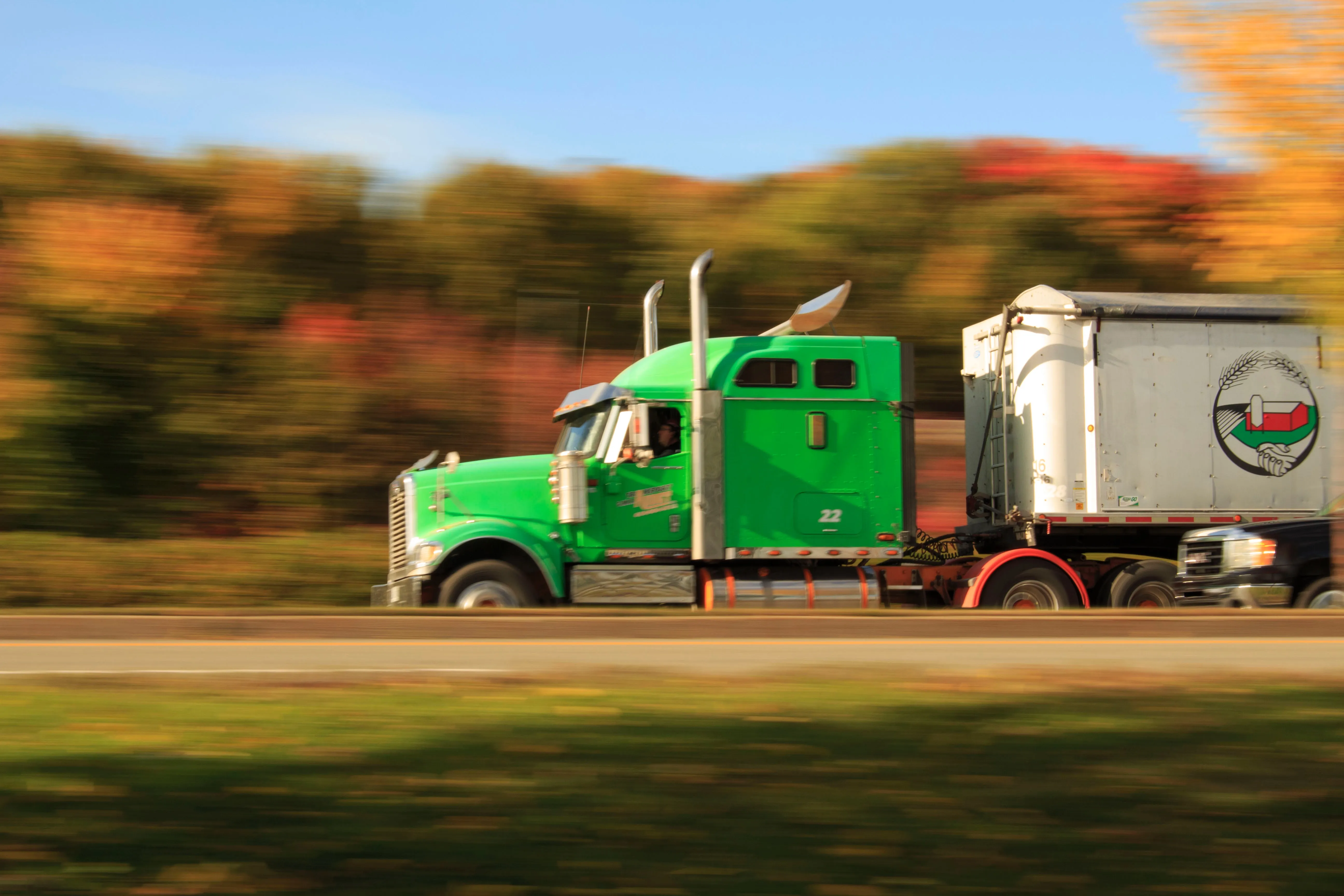Truck carrying cargo from port to Lineage facility