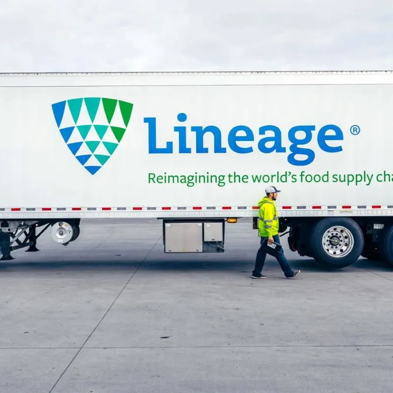 Lineage's Global Integrated Solutions help supply chain customers connect their warehousing solutions with their customers.