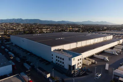 Aerial view of Lineage’s Los Angeles – Los Palos cold storage facility showing warehouse layout