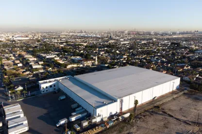 Aerial view of Lineage’s Wilmington cold storage facility near the Port of Los Angeles