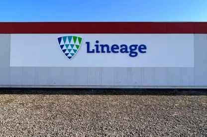 Exterior of Lineage’s Delta – Derwent cold storage facility
